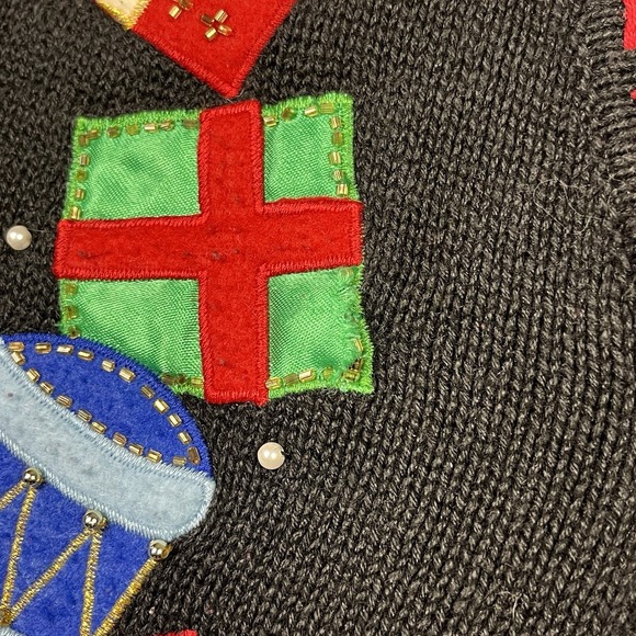 VTG Bobbie Brooks Christmas Sweater Vest Black Presents Gifts Button Womens XL - Picture 6 of 8